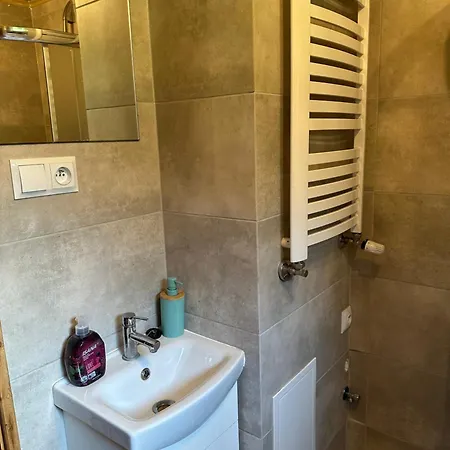 Polana Lichoniowa - Jacuzzi Apartmán *